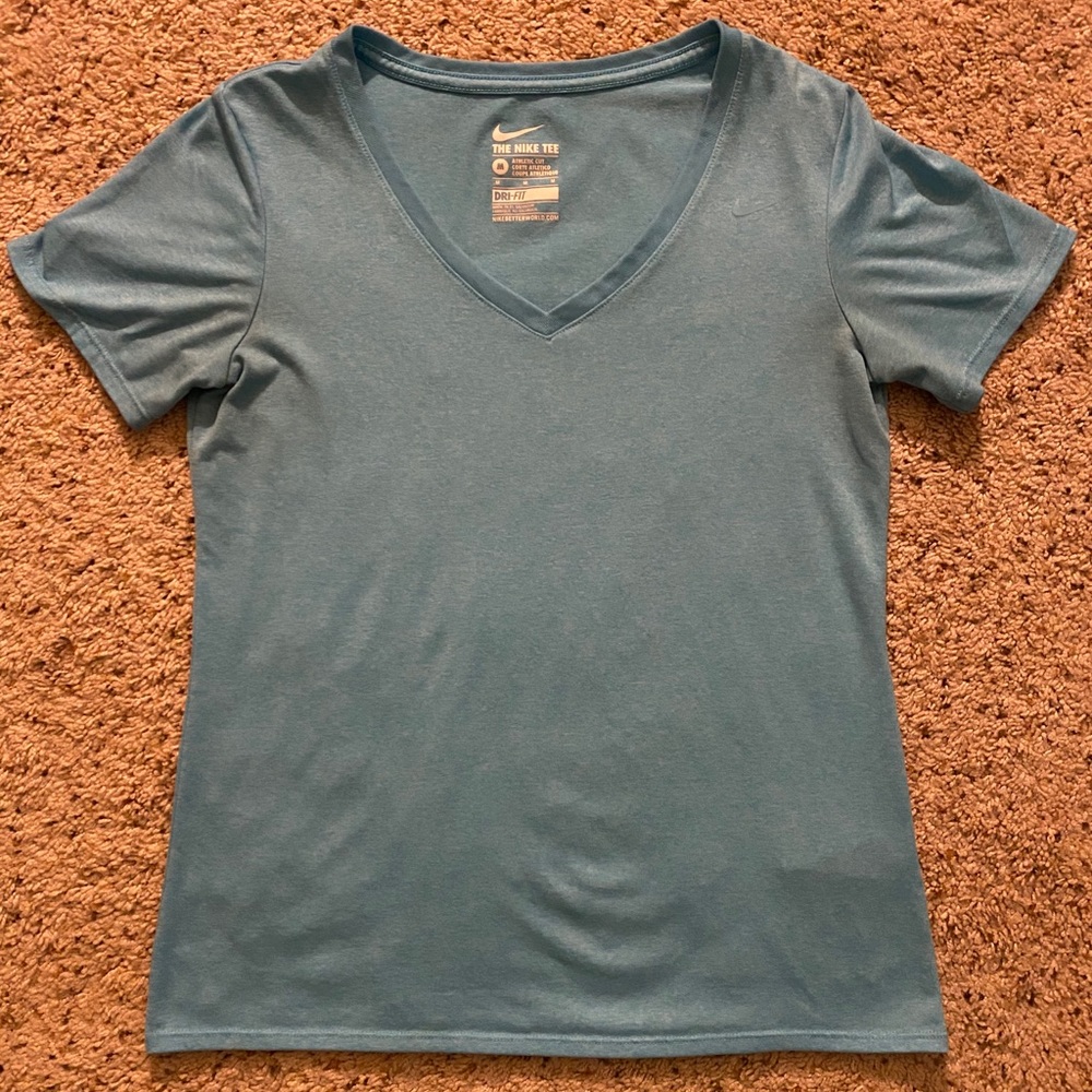 Nike T-shirt